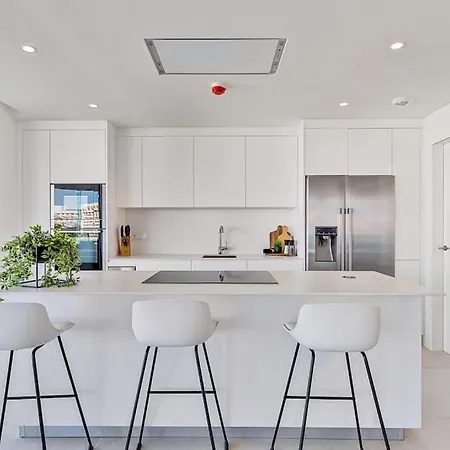 Stunning With Private Pool *