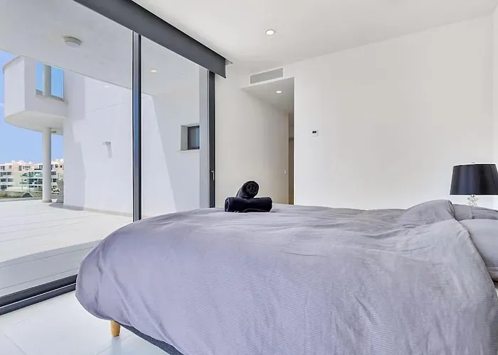 Stunning With Private Pool Appartement Fuengirola