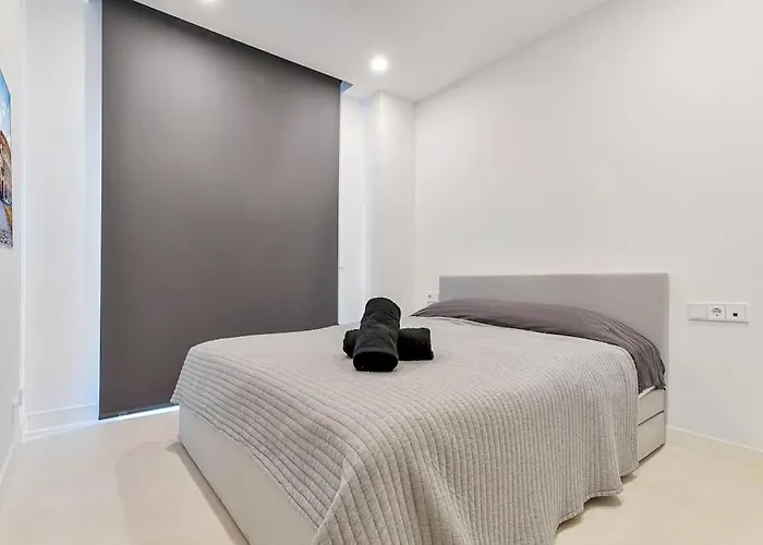 Stunning With Private Pool Fuengirola