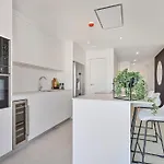 Stunning With Private Pool Appartement *