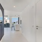 Stunning With Private Pool Appartement