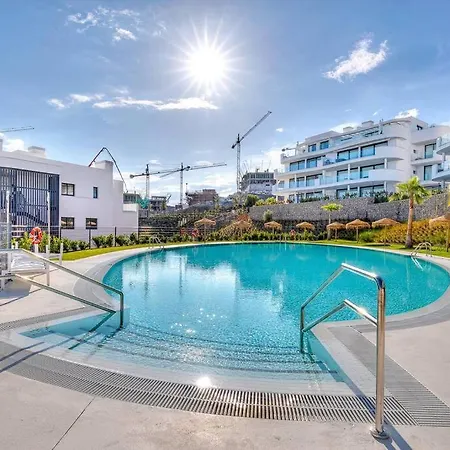 Apartment Stunning With Private Pool