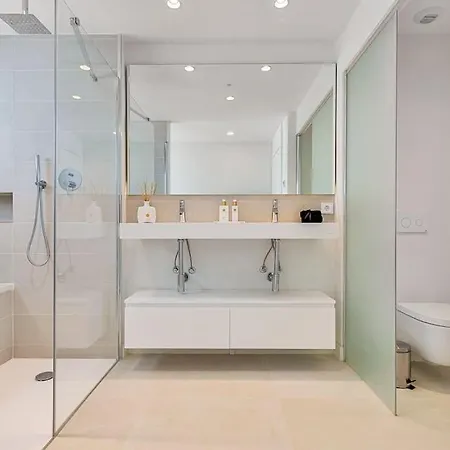 Apartment Stunning With Private Pool Fuengirola