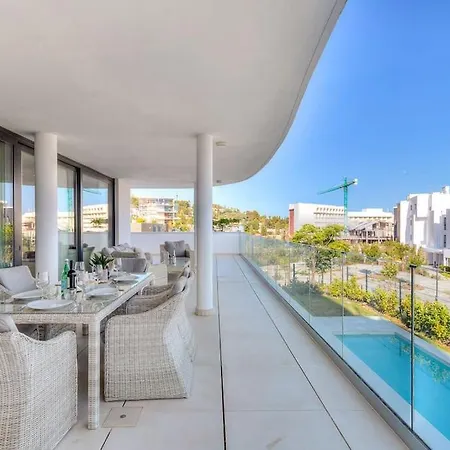 Stunning With Private Pool Apartment Fuengirola