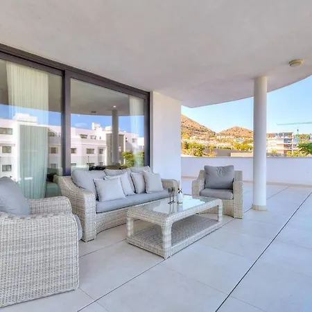 Apartment Stunning With Private Pool *