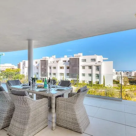 Apartment Stunning With Private Pool Fuengirola